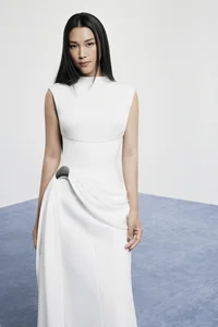Lan Khue and Luong Thuy Linh Redefine Elegance with Sophisticated Modest Fashion - image 0