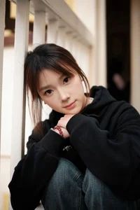 YiTuYu Art Language Vol.6281: Xiao Bei’s Captivating Artistic Portrait Series - image 12