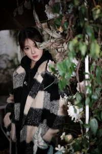 YiTuYu Art Language Vol.6281: Xiao Bei’s Captivating Artistic Portrait Series - image 8