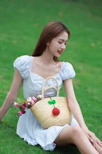 Sophisticated Visuals: YiTuYu Art Language Vol.4636 featuring Guo Guo - image 1