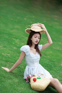 Sophisticated Visuals: YiTuYu Art Language Vol.4636 featuring Guo Guo - image 24