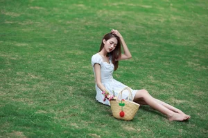 Sophisticated Visuals: YiTuYu Art Language Vol.4636 featuring Guo Guo - image 9