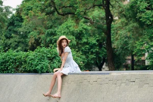 Sophisticated Visuals: YiTuYu Art Language Vol.4636 featuring Guo Guo - image 17