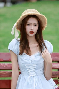 Sophisticated Visuals: YiTuYu Art Language Vol.4636 featuring Guo Guo - image 10