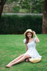 Sophisticated Visuals: YiTuYu Art Language Vol.4636 featuring Guo Guo - image 19