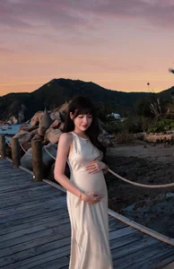 Tran Thanh Tam Embraces the Doll Trend: Exploring the Sweet Visuals and Viral Style of the Fried Egg Girl - image 6