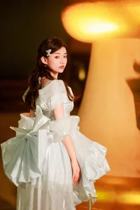 YiTuYu Art Language Vol.4932: Showcasing the Unique Aesthetic of Pei Tong Xue - image 18