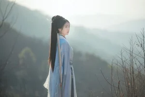 YiTuYu Art Language Vol.6940: Featuring the Elegant Tang Tang - image 2