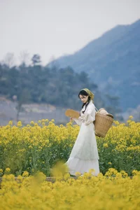 Elegant Visual Journey with Xian Lu in YiTuYu Art Language Vol.7649 - image 25