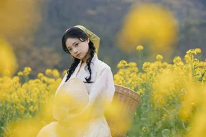 Elegant Visual Journey with Xian Lu in YiTuYu Art Language Vol.7649 - image 3