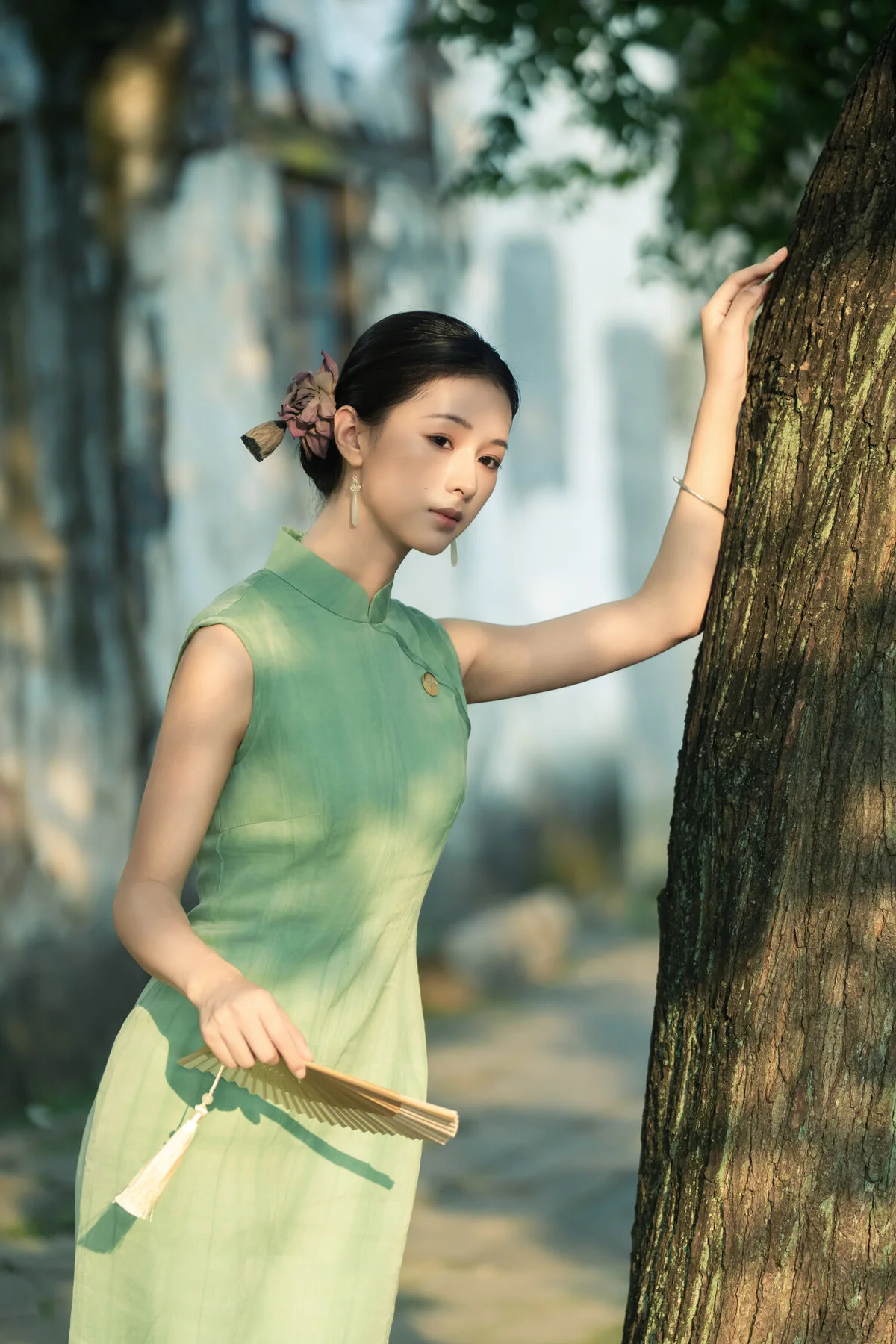 Shen Jia He Featured in YiTuYu Art Language Vol.10221: A Masterclass in Portrait Artistry