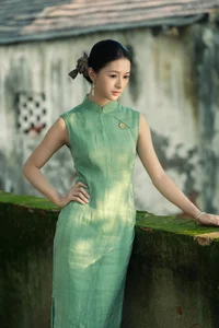 Shen Jia He Featured in YiTuYu Art Language Vol.10221: A Masterclass in Portrait Artistry - image 6