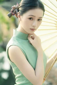 Shen Jia He Featured in YiTuYu Art Language Vol.10221: A Masterclass in Portrait Artistry - image 5