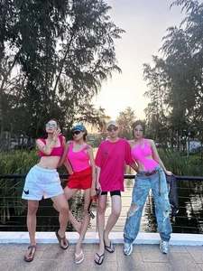 Dam Thu Trang and the Vietnam's Next Top Model Squad: A 14-Year Friendship Journey - image 1