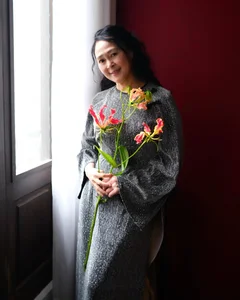 Timeless Elegance: Vietnam's Iconic Flight Attendants and Beauty Queens from 30 Years Ago - image 9