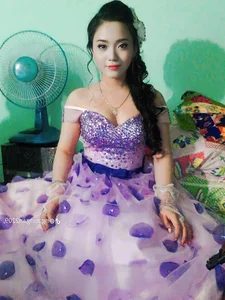 Timeless Beauty: Why This 2014 Bride’s Viral Photos are Captivating Netizens Despite Outdated Trends - image 2
