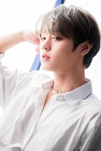 Park Ji Hoon: The Evolution of the Wink Boy into a Global Visual Icon - image 11
