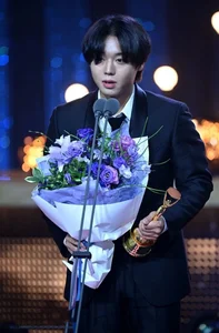 Park Ji Hoon: The Evolution of the Wink Boy into a Global Visual Icon - image 3