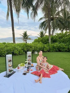 Luxury Kids Fashion: The Elegant Style of Ha Kieu Anh’s Daughter Viann - image 9