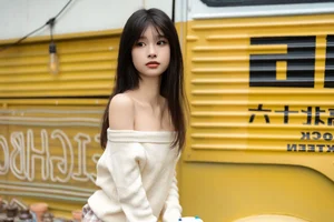 Capturing the Soft Essence of Autumn with Xiao Le Ge Fei Xiang - image 13
