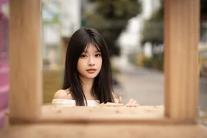 Capturing the Soft Essence of Autumn with Xiao Le Ge Fei Xiang - image 11