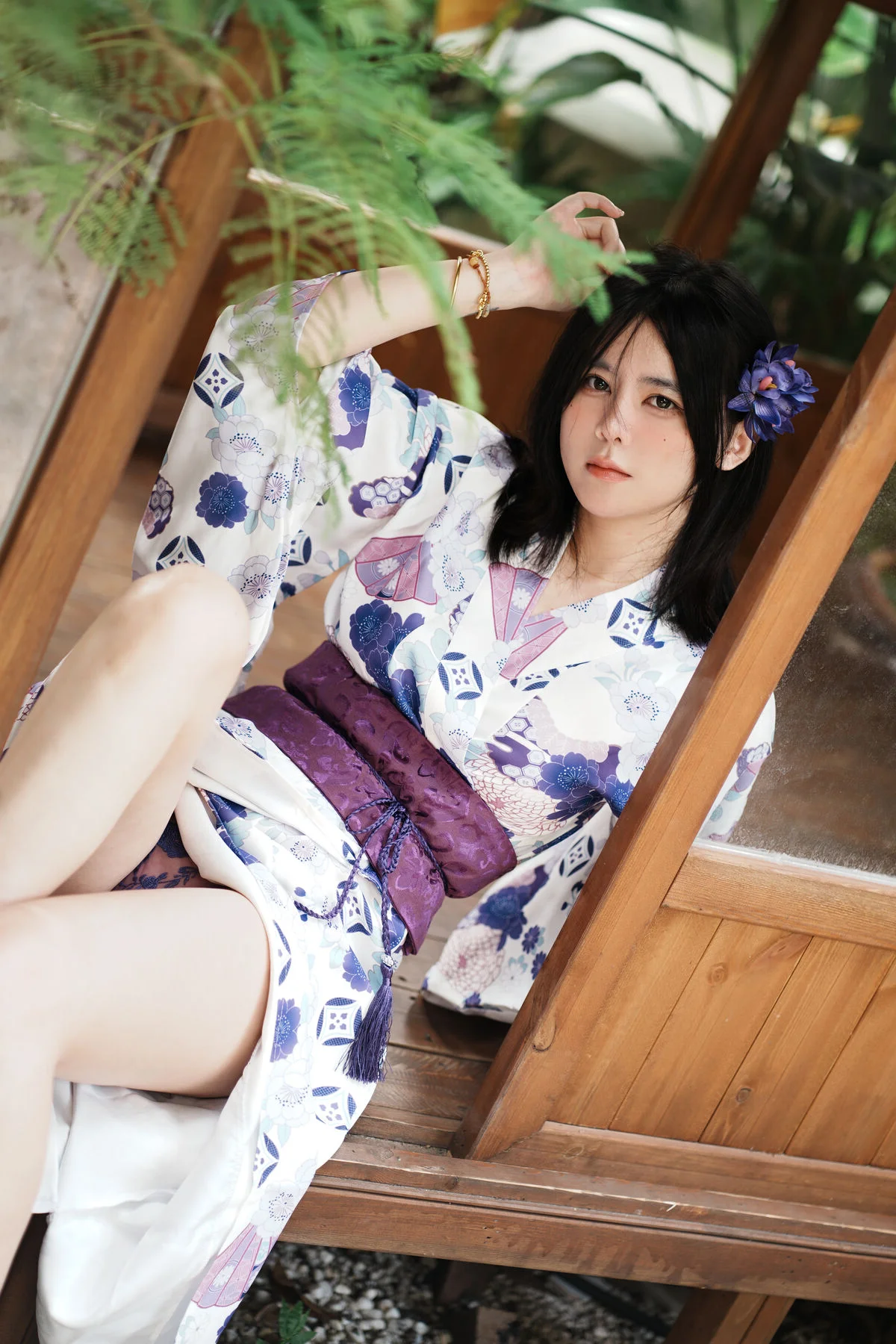 Stunning Urban Sporty Portraits: Yan Jiang Da Mo Wang W Hot Wind Part 02 Summer Aesthetic Collection