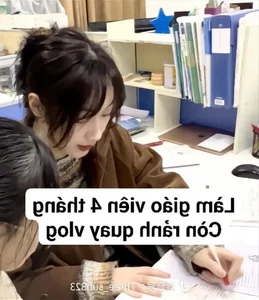 The Viral 'Hot Girl' Teacher: Redefining Modern Education and Classroom Style - image 2