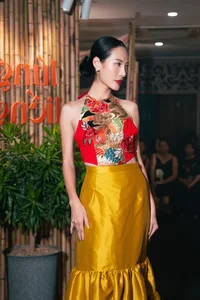 May A Makes a Stunning Fashion Runway Comeback After 17 Years - image 0