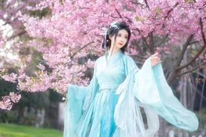 Art Language Vol.4212 Qi Luo Sheng De Xiao Su Su: Elegance Captured in Every Frame - image 10