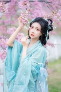 Art Language Vol.4212 Qi Luo Sheng De Xiao Su Su: Elegance Captured in Every Frame - image 5