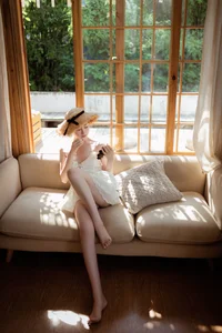 Eternal Summer: Capturing Nian Nian’s Radiant Aesthetic in Summer Story Photo Series - image 10