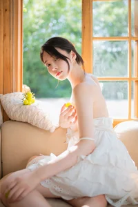 Eternal Summer: Capturing Nian Nian’s Radiant Aesthetic in Summer Story Photo Series - image 19