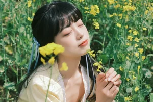 YITUYU Art Language: Capturing the Ethereal Beauty of Spring Moments and Bubbles - image 1