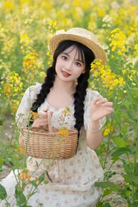 YiTuYu Art Language Vol.6726: Capturing Elegance with Xiao Ou O - image 14