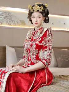 Li Shuang Er: Traditional Beauty in Vibrant Xiùhéfú from XiuRen model Part01 - image 56