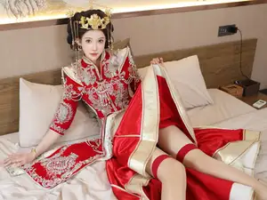 Li Shuang Er: Traditional Beauty in Vibrant Xiùhéfú from XiuRen model Part01 - image 3