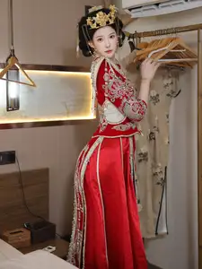 Li Shuang Er: Traditional Beauty in Vibrant Xiùhéfú from XiuRen model Part01 - image 47
