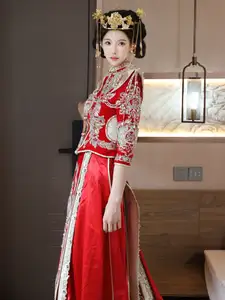 Li Shuang Er: Traditional Beauty in Vibrant Xiùhéfú from XiuRen model Part01 - image 7