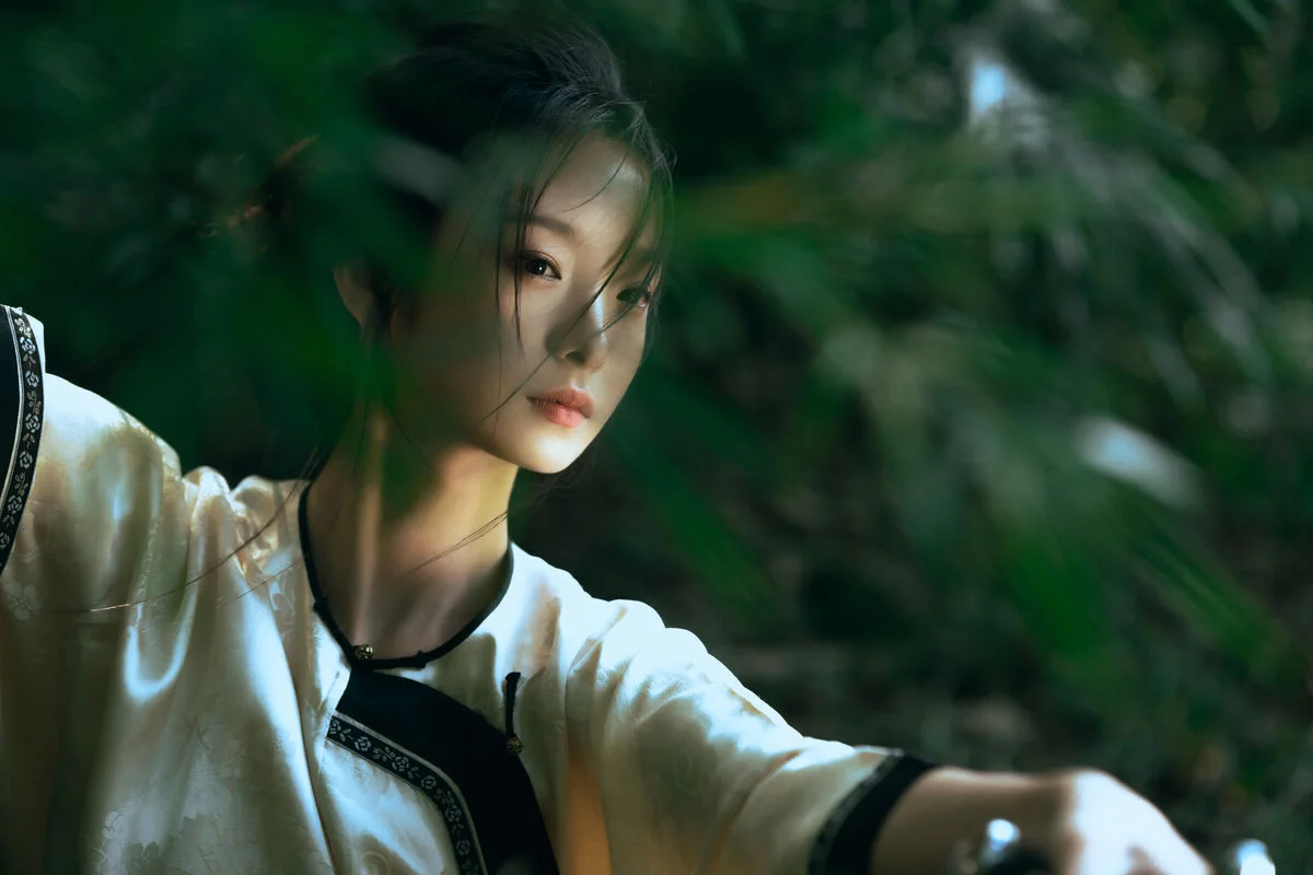 Cinematic Wuxia Elegance with Li Yu Ayu in YiTuYu Vol.8893