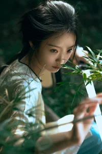 Cinematic Wuxia Elegance with Li Yu Ayu in YiTuYu Vol.8893 - image 3