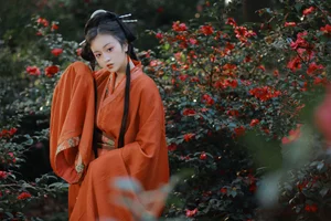 YiTuYu Art Language Vol.6519: The Ethereal Elegance of Model Mu Mu - image 23