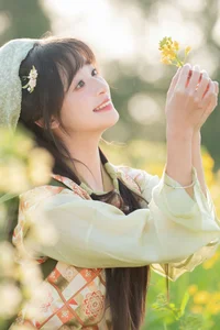 Lạc Bước Giữa Đồng Hoa Cải Vàng Cùng Nàng Thơ Xia Yu Xiao Nian - image 16