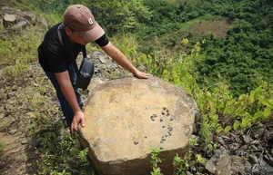 Rare Columnar Basalt Rock Formations Discovered During Road Construction in Quang Nam, Vietnam - image 0