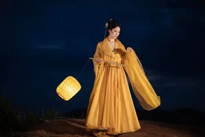 Captivating Portraits: YiTuYu Art Language Vol.5541 Starring Jia Yue Yue Yue - image 27