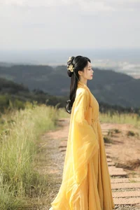 Captivating Portraits: YiTuYu Art Language Vol.5541 Starring Jia Yue Yue Yue - image 13
