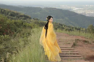 Captivating Portraits: YiTuYu Art Language Vol.5541 Starring Jia Yue Yue Yue - image 22