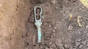 The Mystery of the Snake Goddess: New Archaeological Finds in Egypt's Tower House - image 9