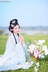 Artistic Mastery: Yi Xiao Zhi Zhi Zhi Zhi in YiTuYu Art Language Vol.4069 - image 21
