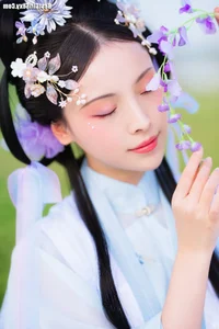 Artistic Mastery: Yi Xiao Zhi Zhi Zhi Zhi in YiTuYu Art Language Vol.4069 - image 13