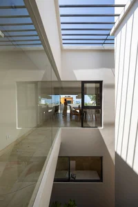 Modern Green Townhouse Design: An Urban Oasis Amidst the Concrete Jungle - image 8